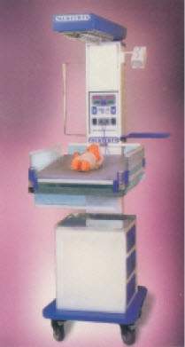 कमी वजनाच्या अर्भकासाठी सूक्ष्मप्रक्रियक नियंत्रित 'उबवण यंत्र' (पुनरुज्जीवनकारी उपकरण)